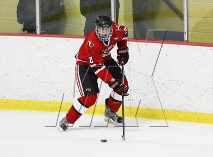 Thumbnail 2 in Ridgefield vs. New Canaan (FCIAC Semifinal) photogallery.