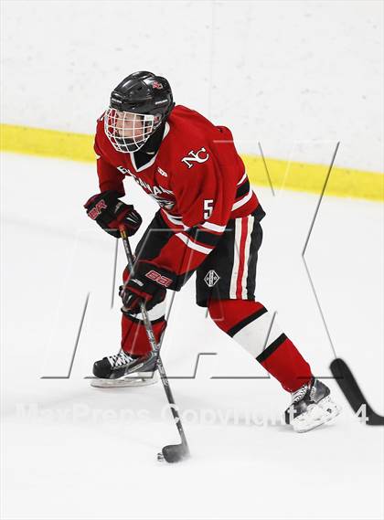 Thumbnail 2 in Ridgefield vs. New Canaan (FCIAC Semifinal) photogallery.