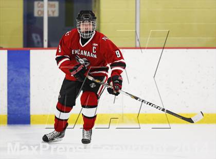 Thumbnail 2 in Ridgefield vs. New Canaan (FCIAC Semifinal) photogallery.