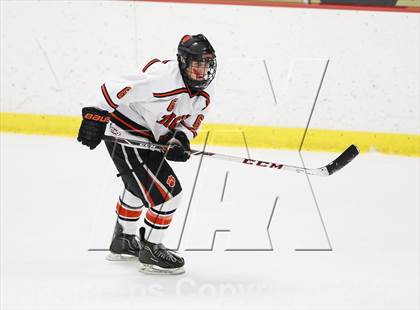 Thumbnail 3 in Ridgefield vs. New Canaan (FCIAC Semifinal) photogallery.