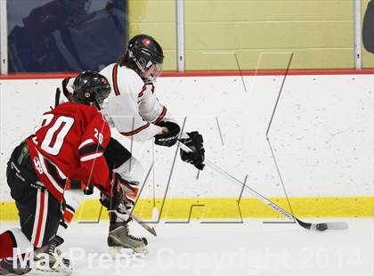 Thumbnail 2 in Ridgefield vs. New Canaan (FCIAC Semifinal) photogallery.