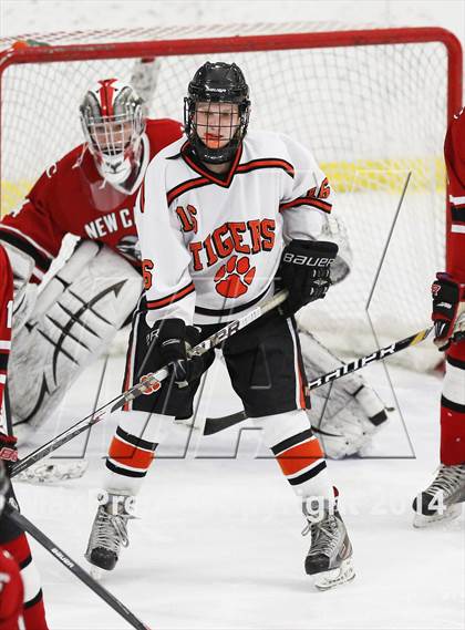Thumbnail 3 in Ridgefield vs. New Canaan (FCIAC Semifinal) photogallery.