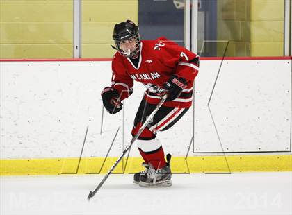 Thumbnail 3 in Ridgefield vs. New Canaan (FCIAC Semifinal) photogallery.