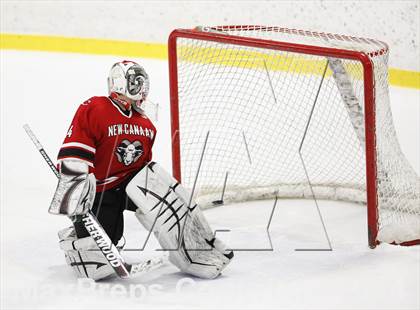 Thumbnail 3 in Ridgefield vs. New Canaan (FCIAC Semifinal) photogallery.