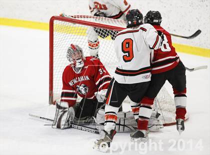 Thumbnail 3 in Ridgefield vs. New Canaan (FCIAC Semifinal) photogallery.