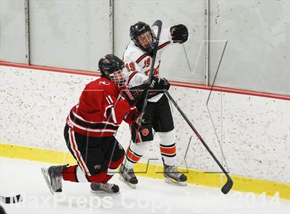 Thumbnail 1 in Ridgefield vs. New Canaan (FCIAC Semifinal) photogallery.