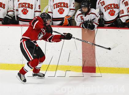 Thumbnail 1 in Ridgefield vs. New Canaan (FCIAC Semifinal) photogallery.