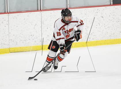 Thumbnail 2 in Ridgefield vs. New Canaan (FCIAC Semifinal) photogallery.