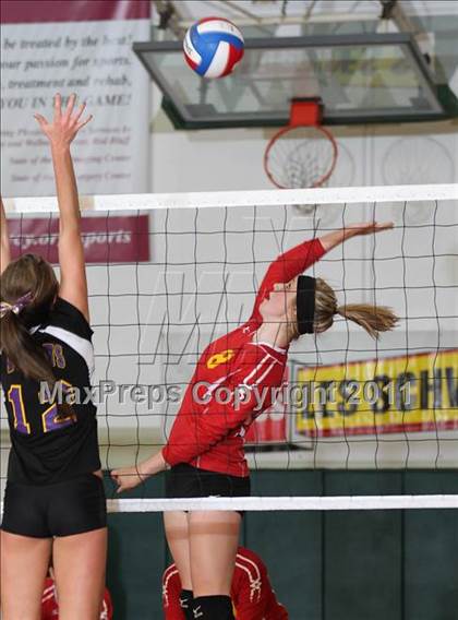 Thumbnail 2 in Willows vs. Yreka (CIF NS D4 Final) photogallery.