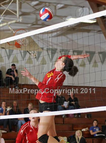 Thumbnail 1 in Willows vs. Yreka (CIF NS D4 Final) photogallery.