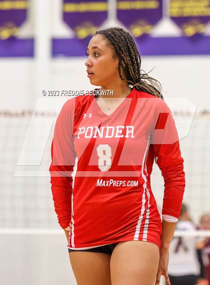 Thumbnail 2 in Ponder vs. Callisburg (UIL 3A Volleyball Area) photogallery.