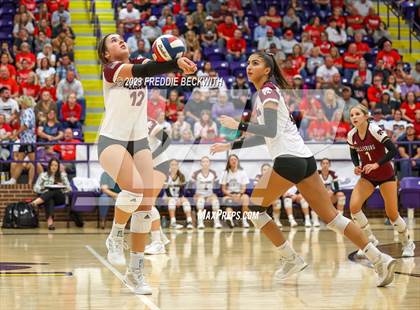Thumbnail 2 in Ponder vs. Callisburg (UIL 3A Volleyball Area) photogallery.