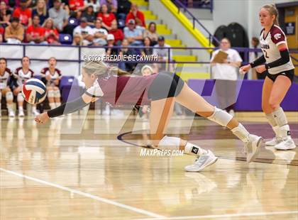 Thumbnail 2 in Ponder vs. Callisburg (UIL 3A Volleyball Area) photogallery.