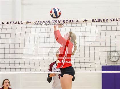 Thumbnail 2 in Ponder vs. Callisburg (UIL 3A Volleyball Area) photogallery.