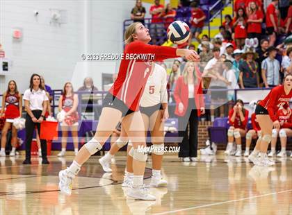 Thumbnail 2 in Ponder vs. Callisburg (UIL 3A Volleyball Area) photogallery.