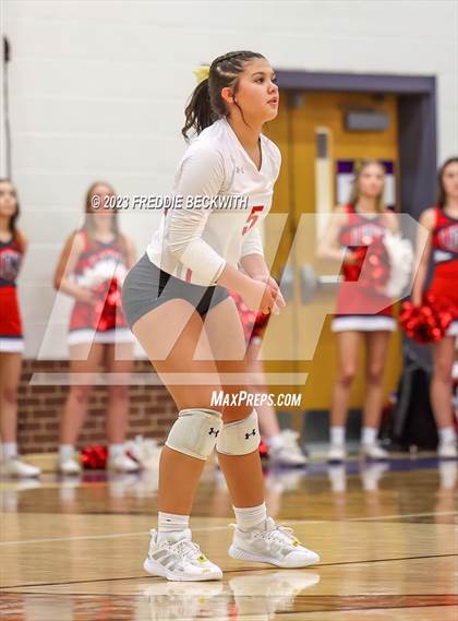 Thumbnail 2 in Ponder vs. Callisburg (UIL 3A Volleyball Area) photogallery.