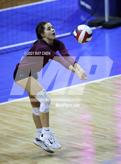 Thumbnail 1 in Cheyenne Mountain vs. Thompson Valley (CHSAA 4A State Championship) photogallery.