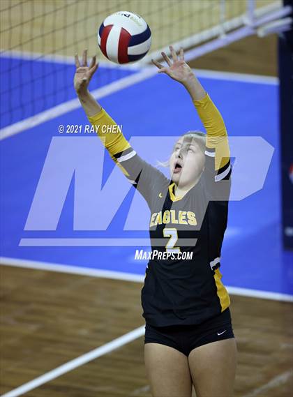 Thumbnail 3 in Cheyenne Mountain vs. Thompson Valley (CHSAA 4A State Championship) photogallery.