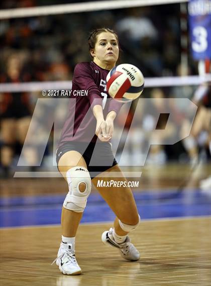 Thumbnail 2 in Cheyenne Mountain vs. Thompson Valley (CHSAA 4A State Championship) photogallery.