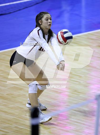 Thumbnail 2 in Cheyenne Mountain vs. Thompson Valley (CHSAA 4A State Championship) photogallery.