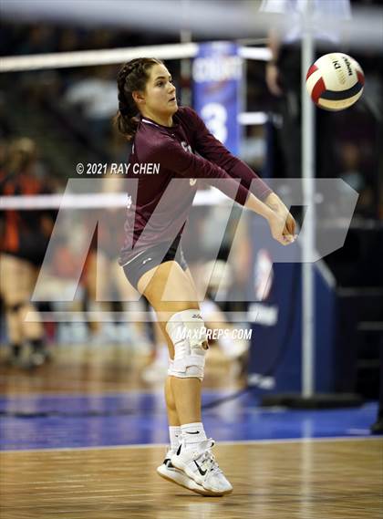 Thumbnail 3 in Cheyenne Mountain vs. Thompson Valley (CHSAA 4A State Championship) photogallery.