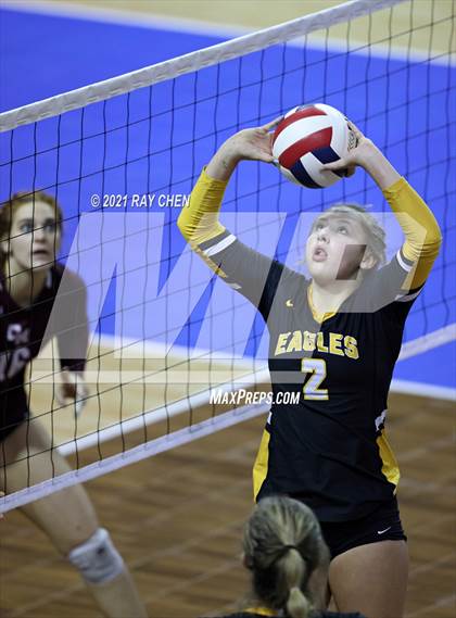 Thumbnail 3 in Cheyenne Mountain vs. Thompson Valley (CHSAA 4A State Championship) photogallery.
