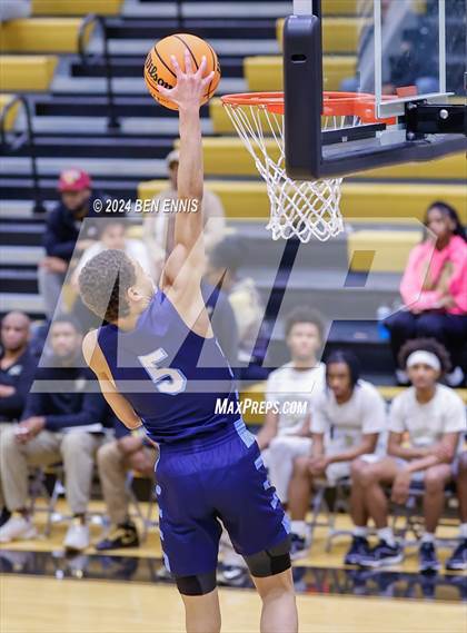 Thumbnail 2 in Lovett @ McDonough photogallery.