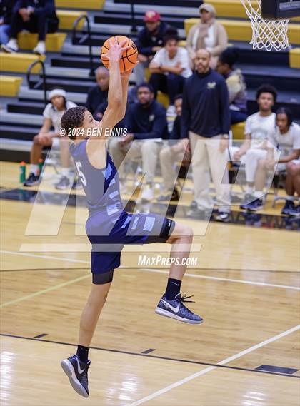 Thumbnail 2 in Lovett @ McDonough photogallery.