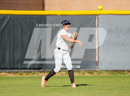 Thumbnail 1 in Desert Vista @ Basha (AIA 6A Round 2) photogallery.