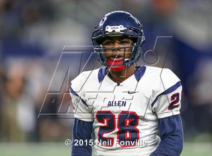Thumbnail 1 in Martin vs. Allen (UIL 6A Regional Playoff) photogallery.