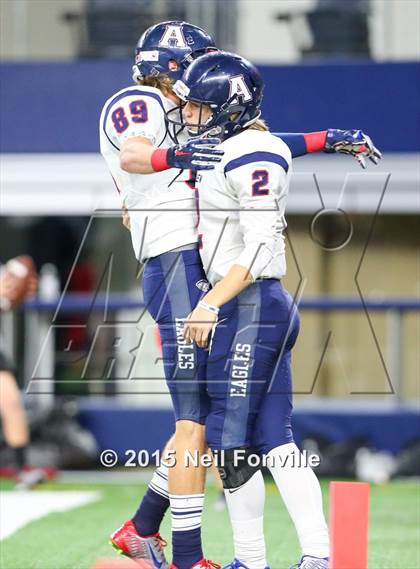 Thumbnail 3 in Martin vs. Allen (UIL 6A Regional Playoff) photogallery.
