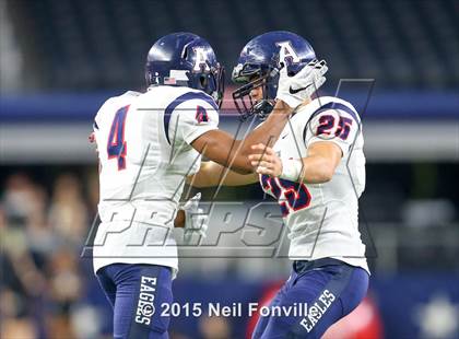 Thumbnail 2 in Martin vs. Allen (UIL 6A Regional Playoff) photogallery.