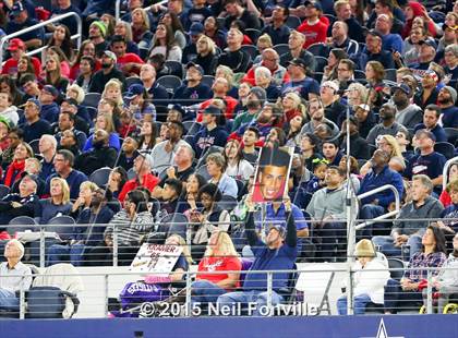 Thumbnail 3 in Martin vs. Allen (UIL 6A Regional Playoff) photogallery.