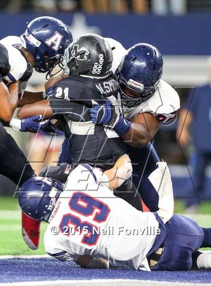 Thumbnail 3 in Martin vs. Allen (UIL 6A Regional Playoff) photogallery.