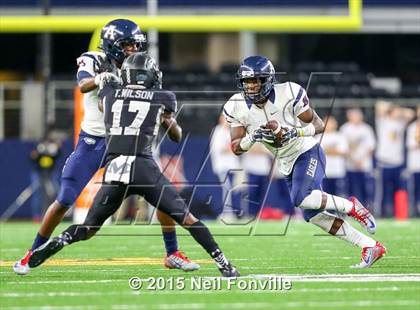 Thumbnail 1 in Martin vs. Allen (UIL 6A Regional Playoff) photogallery.