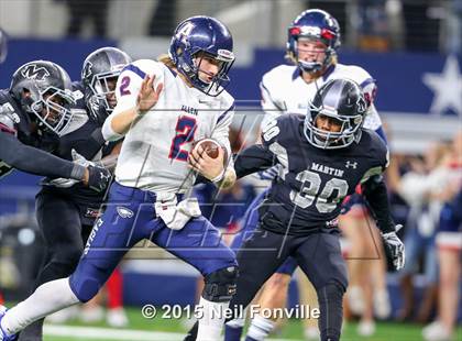Thumbnail 2 in Martin vs. Allen (UIL 6A Regional Playoff) photogallery.