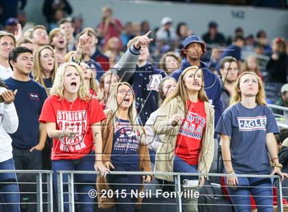 Thumbnail 2 in Martin vs. Allen (UIL 6A Regional Playoff) photogallery.