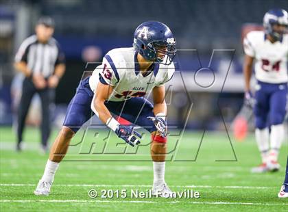 Thumbnail 3 in Martin vs. Allen (UIL 6A Regional Playoff) photogallery.