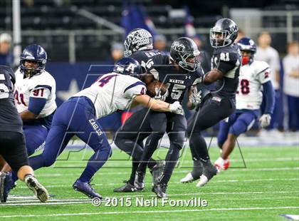 Thumbnail 3 in Martin vs. Allen (UIL 6A Regional Playoff) photogallery.
