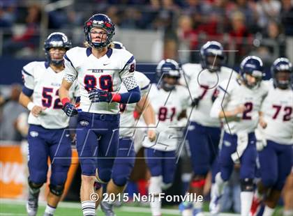 Thumbnail 1 in Martin vs. Allen (UIL 6A Regional Playoff) photogallery.