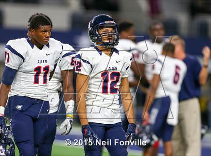 Thumbnail 3 in Martin vs. Allen (UIL 6A Regional Playoff) photogallery.
