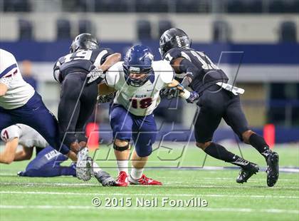 Thumbnail 1 in Martin vs. Allen (UIL 6A Regional Playoff) photogallery.