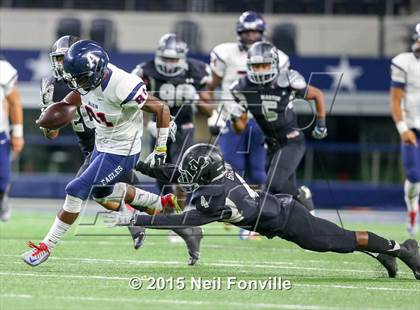 Thumbnail 3 in Martin vs. Allen (UIL 6A Regional Playoff) photogallery.