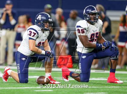 Thumbnail 1 in Martin vs. Allen (UIL 6A Regional Playoff) photogallery.