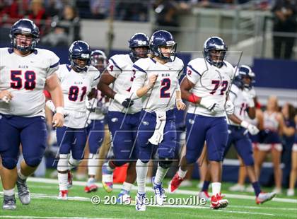 Thumbnail 2 in Martin vs. Allen (UIL 6A Regional Playoff) photogallery.