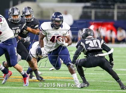 Thumbnail 3 in Martin vs. Allen (UIL 6A Regional Playoff) photogallery.