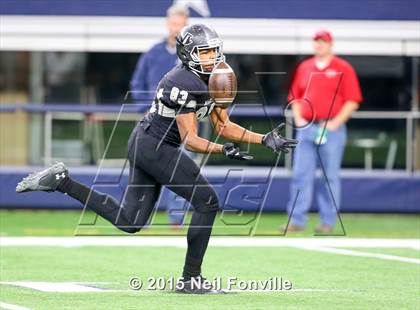Thumbnail 2 in Martin vs. Allen (UIL 6A Regional Playoff) photogallery.