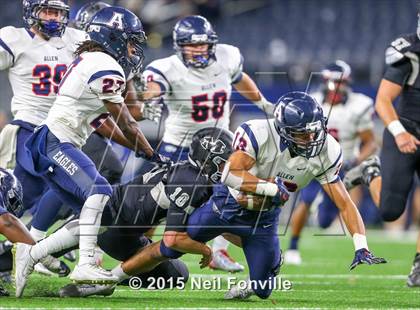 Thumbnail 2 in Martin vs. Allen (UIL 6A Regional Playoff) photogallery.