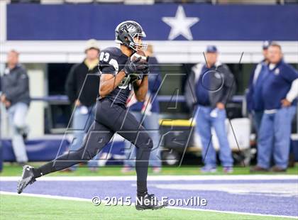 Thumbnail 3 in Martin vs. Allen (UIL 6A Regional Playoff) photogallery.