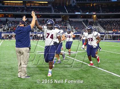 Thumbnail 1 in Martin vs. Allen (UIL 6A Regional Playoff) photogallery.